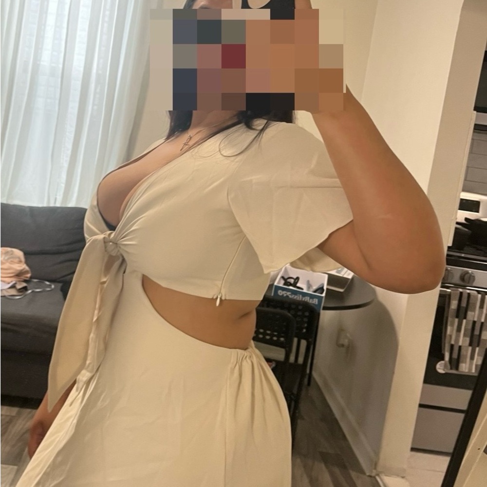 SHEIN Cream Fabric with Tag Detail